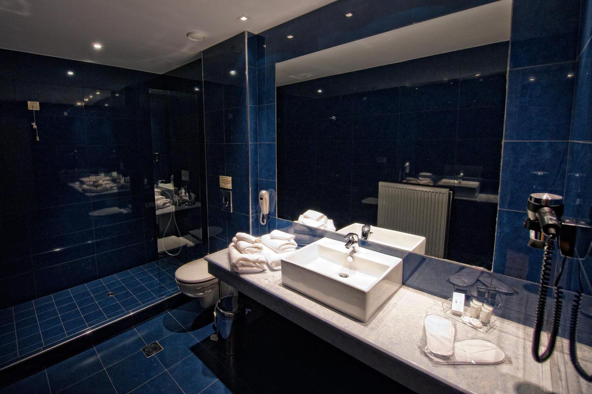 Mir Boutique Hotel Yanya Oda fotoğraf
